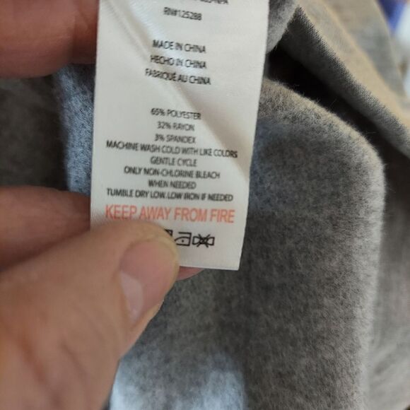 Rae Dunn Be Mine Gray long sleeve  Valentines Sweatshirt pullover - Picture 8 of 10